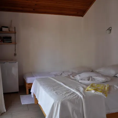 Kus Yuvasi Bed & Breakfast Cirali